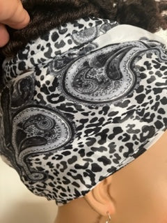 White Paisley and Cheetah Print Scarf with Matching Earrings - Cheetah Hair Wrap - African Head Turban - Neck Scarf - Shawl - Long Tassel Earrings