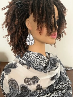 White Paisley and Cheetah Print Scarf with Matching Earrings - Cheetah Hair Wrap - African Head Turban - Neck Scarf - Shawl - Long Tassel Earrings